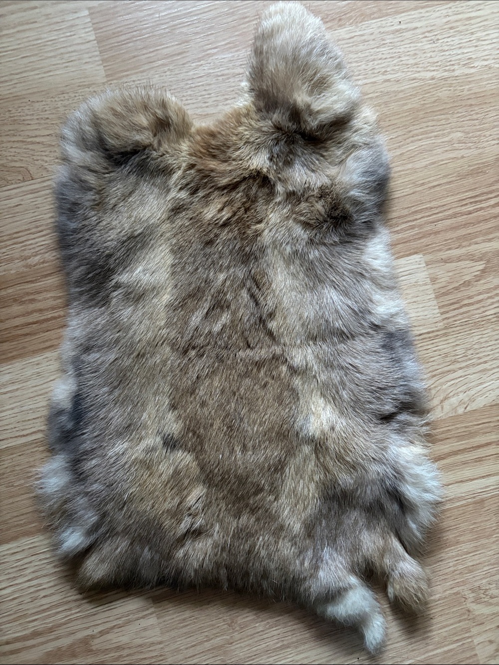 B0241 rabbit fur pelt craft supply
